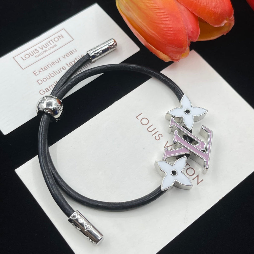 18K Louis Vuitton Star Pink Bracelet
