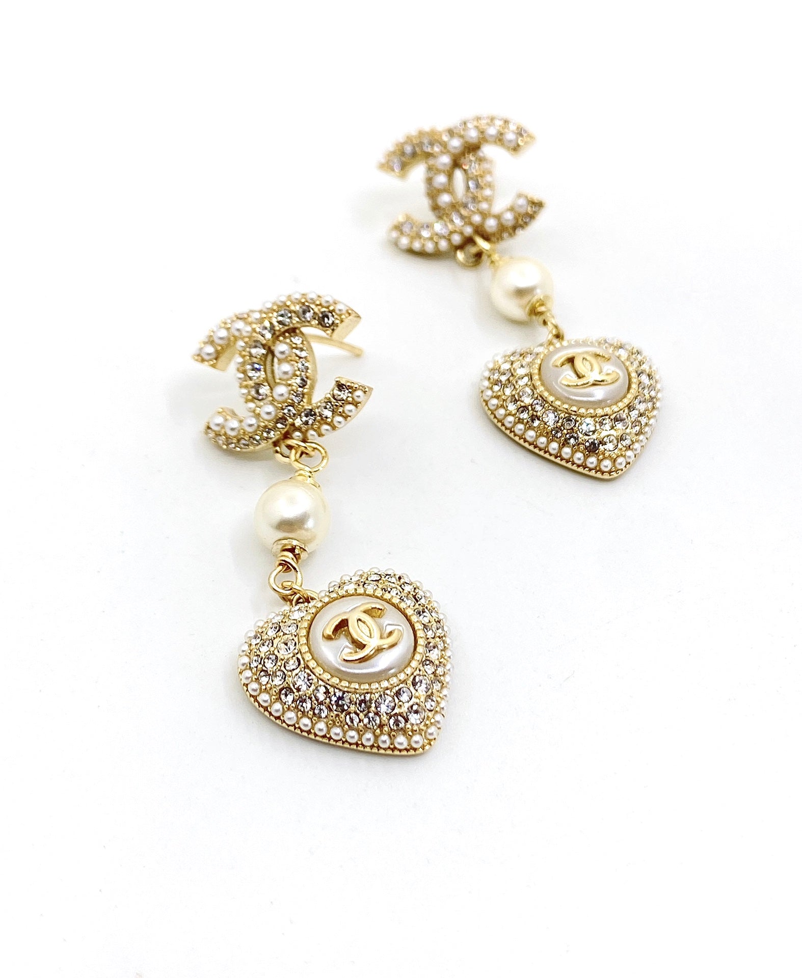 18K  Chanel Heart Drop Earrings