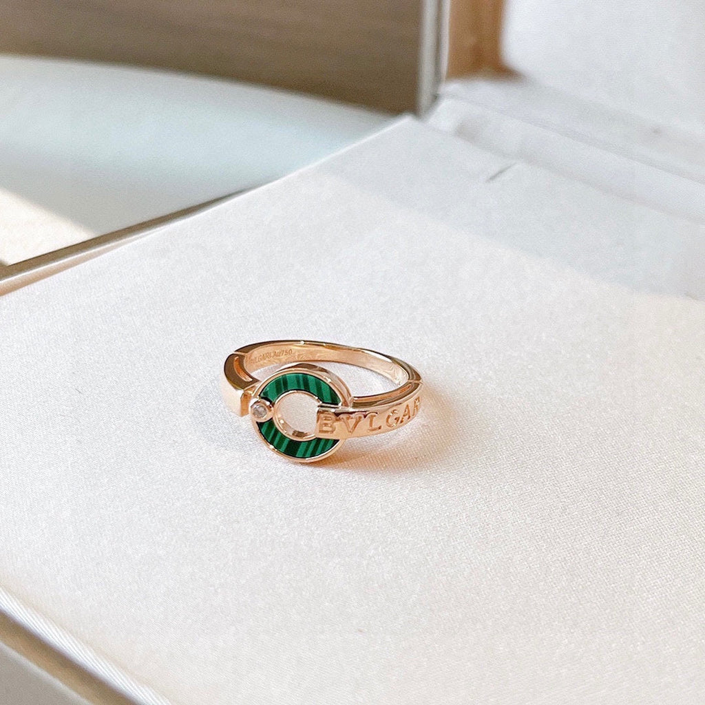 18K BVLGARI Malachite Ring