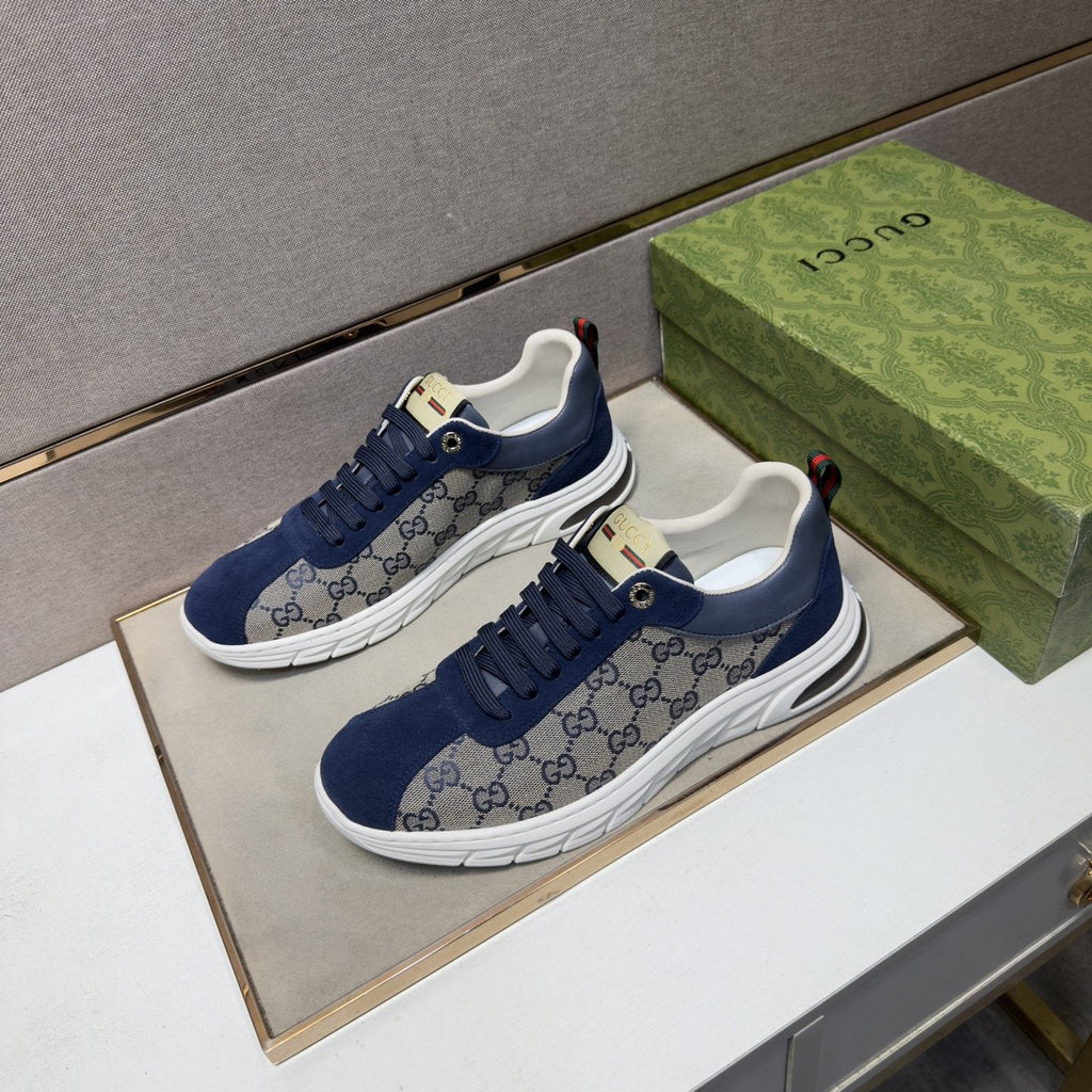 Gucci Patterned Low-Top Sneakers — front