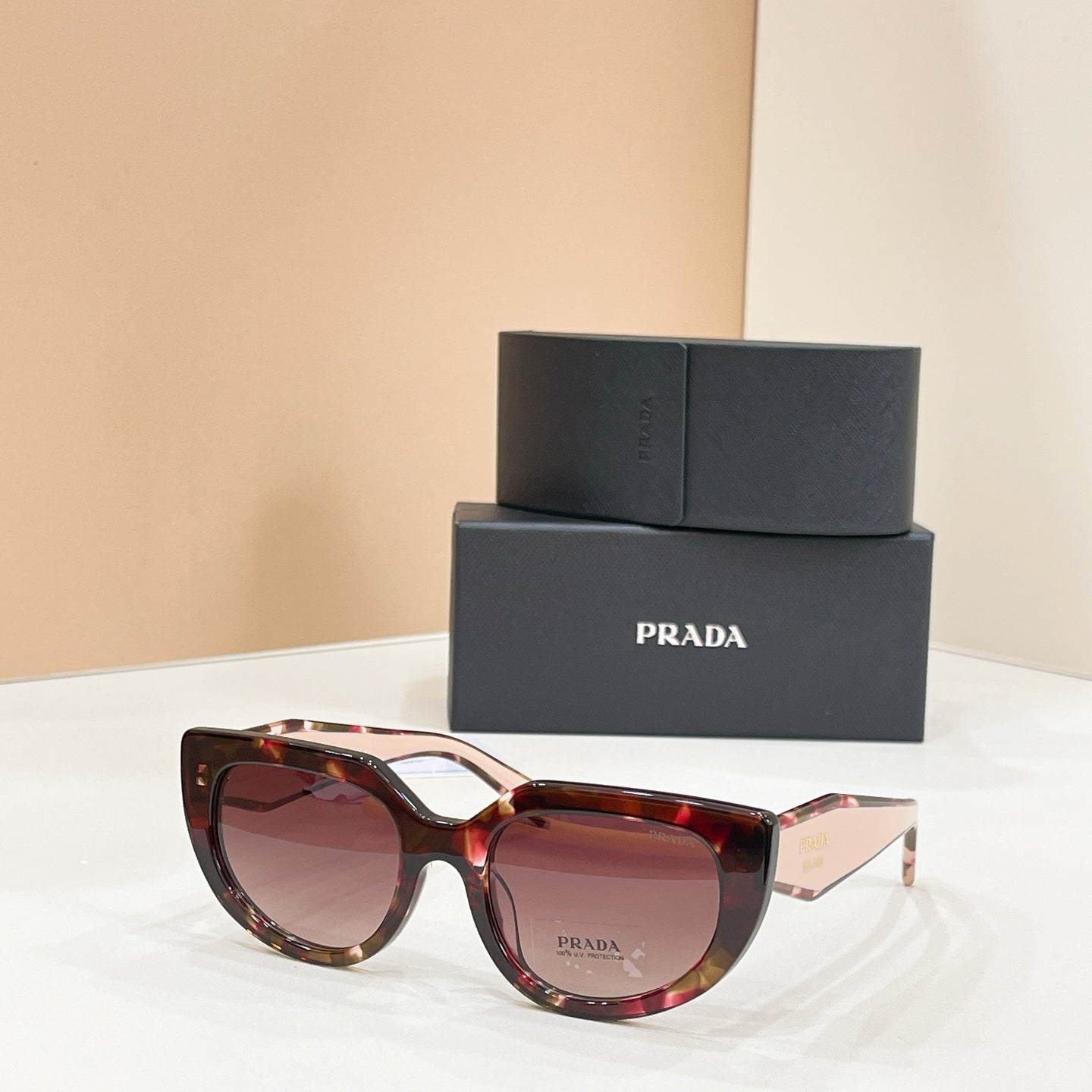 PRADA Sunglasses-PR D02SF