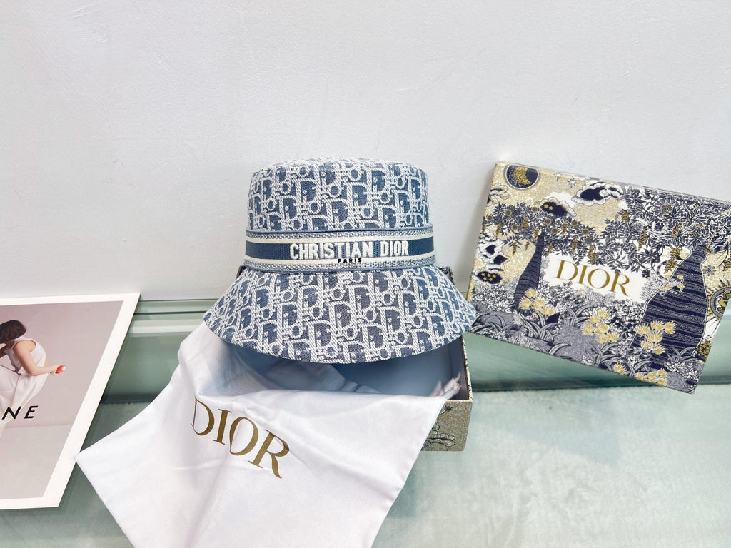 DIOR Oblique Bucket Hat
